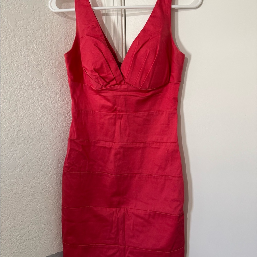 Elegant Red Sleeveless Dress